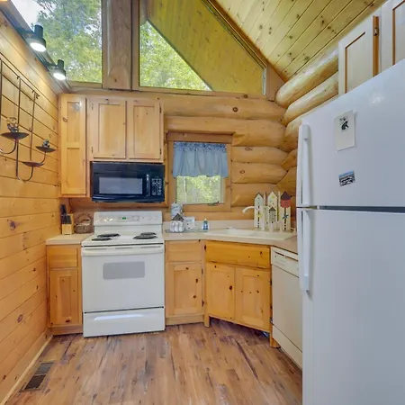 Gatlinburg Cabin With Hot Tub About 11 Miles To Downtown Exterior foto